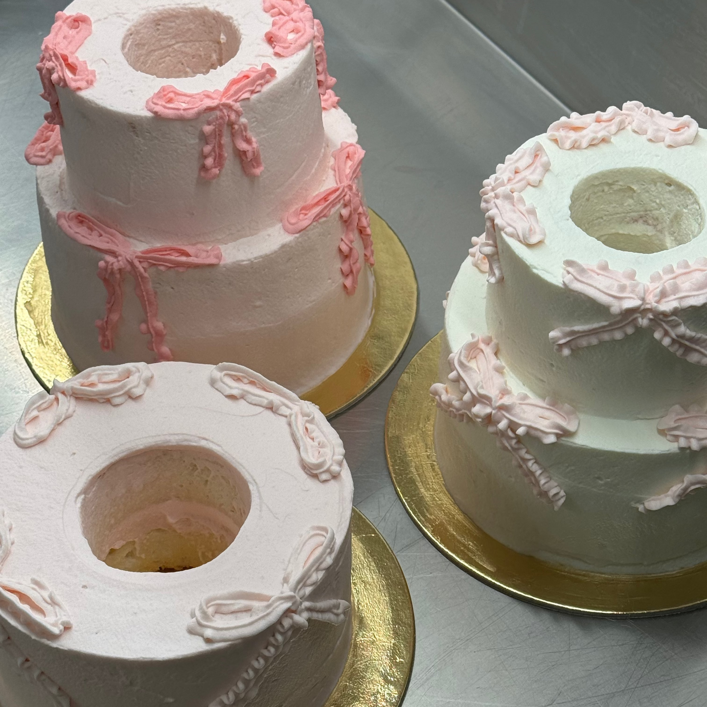 FROSTED BOW ANGEL CAKE